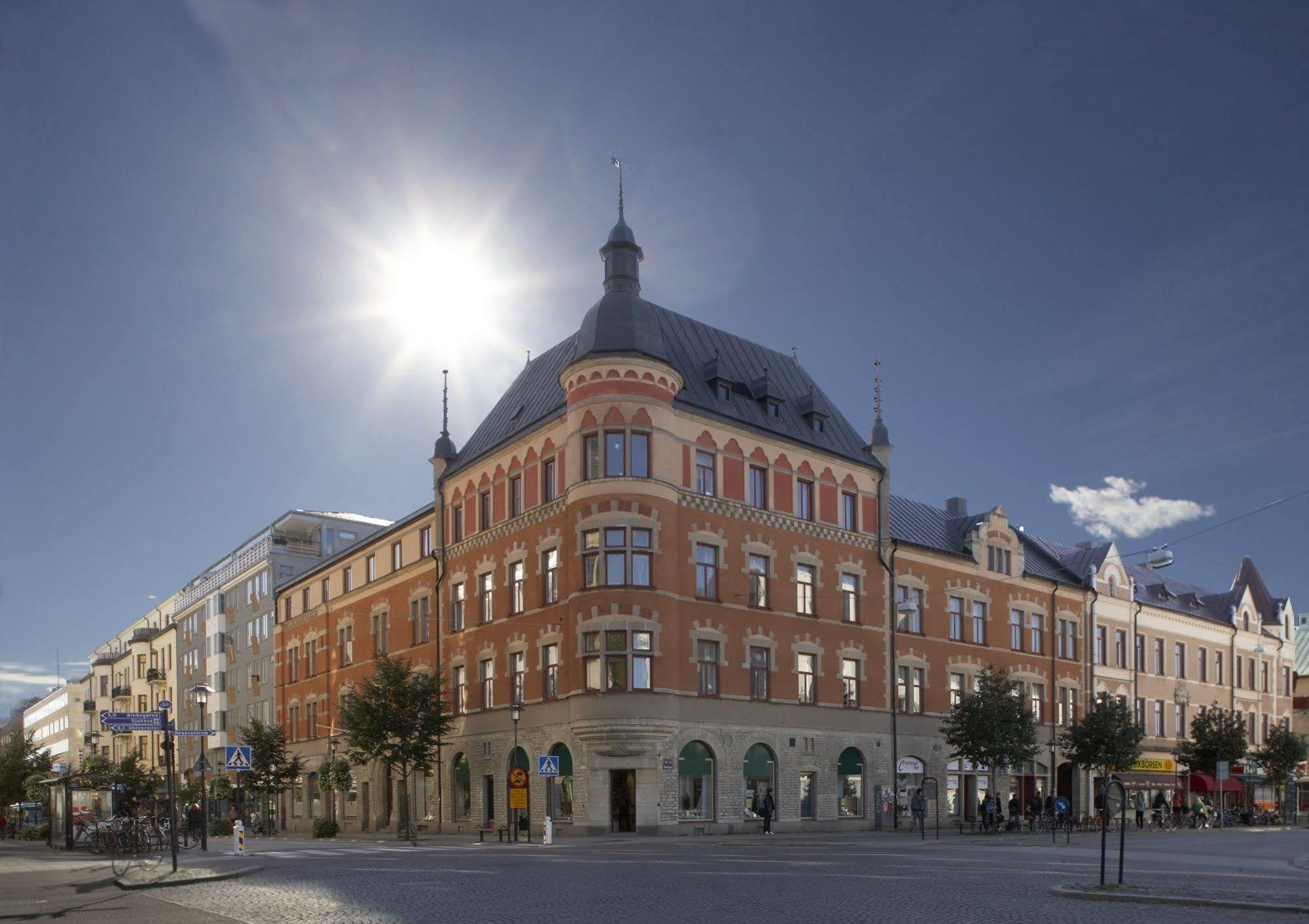 Hotell Hjalmar Orebro Exterior photo